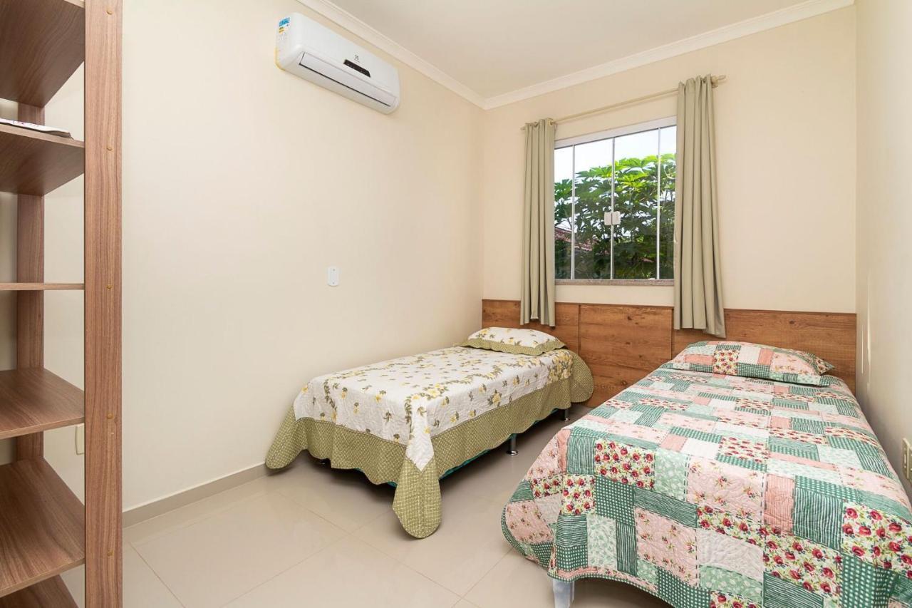 Aluguel de Apartamento 3 quartos sendo 1 suíte para 7 pessoas à 100 metros do mar em Bombas Bombinhas Exterior foto