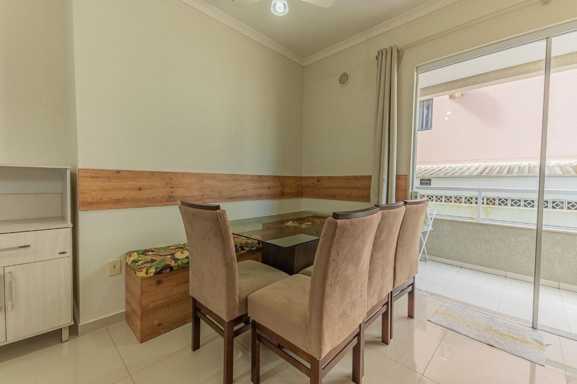 Aluguel de Apartamento 3 quartos sendo 1 suíte para 7 pessoas à 100 metros do mar em Bombas Bombinhas Exterior foto